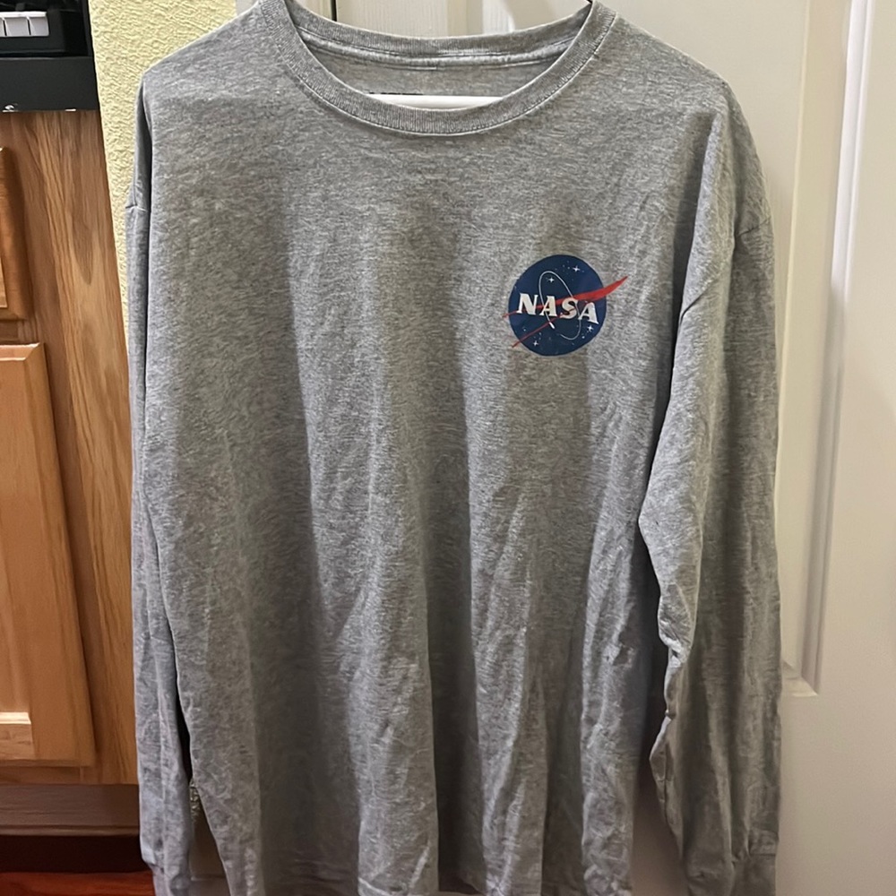 Graphic long sleeve tee